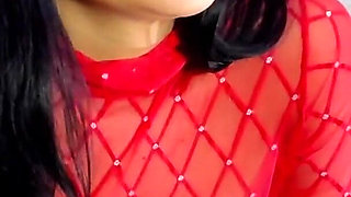 Wet Lips, Wetter Pussy
