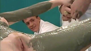 She Was Supposed to Get Just a Mud Pack It Turned Into a Sperm Fight