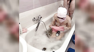 Amateur couple taking bath, hairy pussy wife, big ass, big tits.