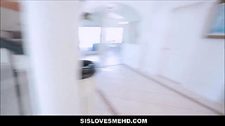 Horny teen sister with a Big Ass Zoey Foxx point of view nail with stepbrother
