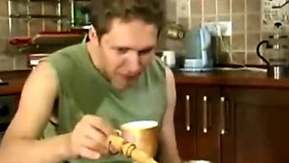 Mom Enjoys Anal and Oral Sex in Amateur Video