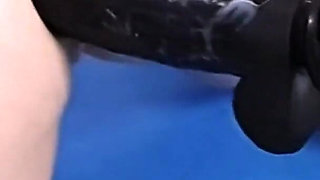 Big Dildo Anal Fun on the Fucking Machine with MILF Lisa Essex