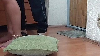 The courier girl at the house I went to licked my dick because she didn't give me my cash