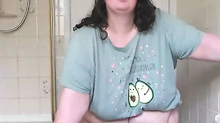 Goddess Bathroom Belly Play