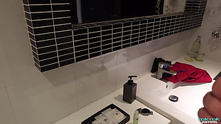 Tuktukpatrol Tiny Asian Girl Showers Before Sex