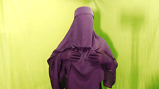 Desi Hot Beautiful Stepmom