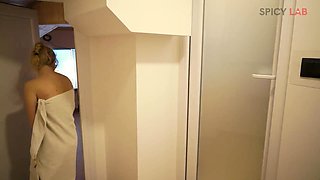 Fucking workout in the gym of sex with slutty Sa Bell