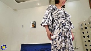 Danica, A Mature Lady With A Perfect Body And Ready For A Cock! - MatureNl