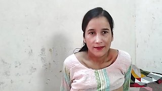 Desi Gaao Ki Larki Ko Paise Dekar Jabar Dasti Pela