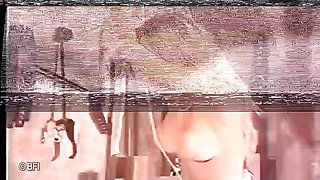 Ebony chick gets banged and sprayed with load