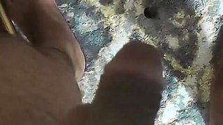 Cum Swapping on Homemade Bisexual Threesome