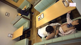 Vice of the Class Rep. Mahiro Reveals the Secret Side She Kept From Everyone - Episode4