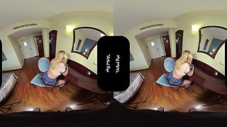 Chloe Chevalier - Merci Monsieur - VirtualPapi