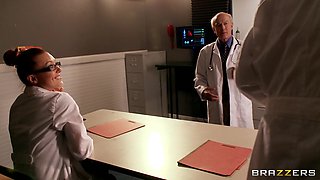 Naughty Nurses With Krissy Lynn, Erik Everhard - Brazzers