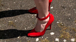 Fucking Brunette with Big Ass in Forest Until She Takes BDSM Training