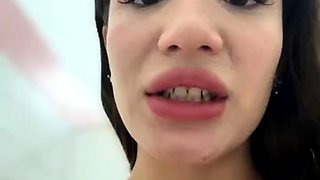 russian camwhore shy_priincess in public
