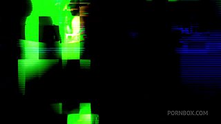 Emily Willis Gets Fucked In The Streets Of Los Angeles