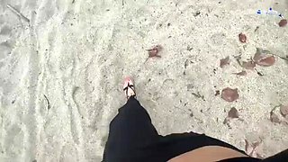 Sex & Al Fresco Blowjob: Sara Blonde's Spicy Colombian Beach Adventure
