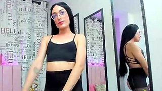 Cute blonde amateur webcam teen masturbating