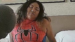 Spider Woman Muscle and Foot Worship