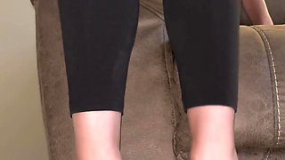Toe Ring Ignore by Ivys Feet