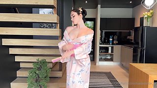 Sweetie Fox hot russian babe porn