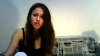 Petite small tit babe with perfect pussy masturbates