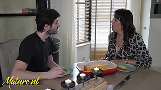 Dutch Milf Gets Fucked By Her Stepsons Best Friend - Daphne Laat