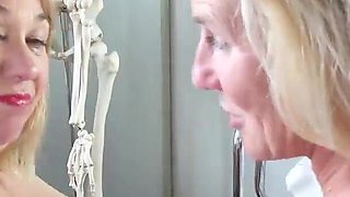 The patient gets help