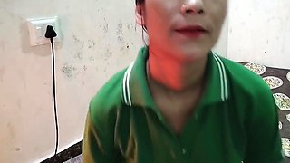 Desi Aunty Ko Nanga Kar Diya Paani Paani Nikala