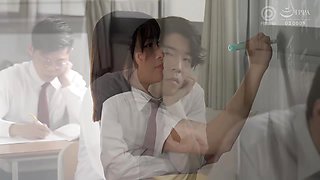 0012134_デカ乳 ボイン 先生などが含まれている