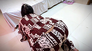 Boss Punished The Hot Maid Because she was masturbating in bed room, Then He Caught Her & Give Extreme Fuck