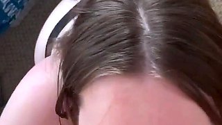 Amateur teen blowjob and cumshot from a guy