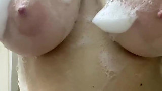 Mature BBW Washes Fat Ass and Big Tits