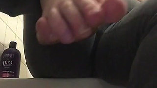 Jerk off to My Smelly Socks & Dirty Feet