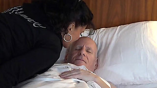 Hollee Huntress Uses Logan for Her Morning Protein