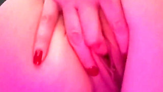 I Left My Friend and Went to the Toilet to Caress My Pussy