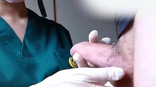 The Nurse Lady Is Inserted Into the Vagina and Anal Sex by the Patient and Cums Out of the Vagina 2