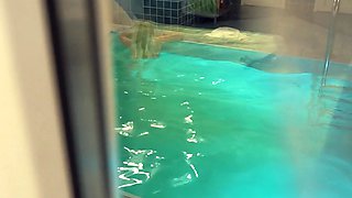 Hot Girl Perfect Ass Reverse Cowgirl In Spa Pool