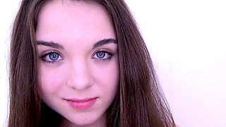 New 18yo schoolgirl gets fucked at modeling audition