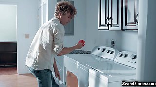Gorgeous babysitter Karlee Greys dirty panties