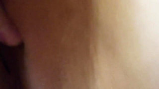 Milf lifted her legs up and let her sweet pussy enter