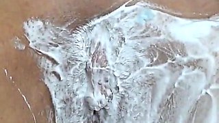 Shaving a Hairy Pussy Close up!