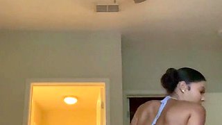 Webcam milf with breast milk live hardcore masturbate