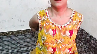 College girl ko ghar pe bulakar jabar dasti pela