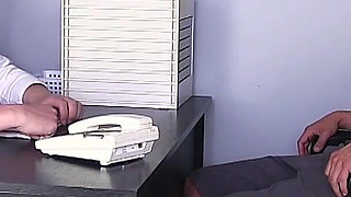 Brazen! Secretly Fucked on the Gynecological Chair!
