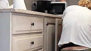 Wife Fucked by Plumber's Big Cock