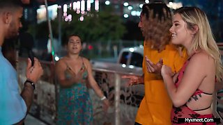 Kinky glamour girls have fun