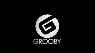 GROOBYGIRLS   Bottom s Up