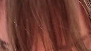[ Hot Facial Blowjob in the Shower ] Cool and Wet, Sucking Is a Real Pleasure